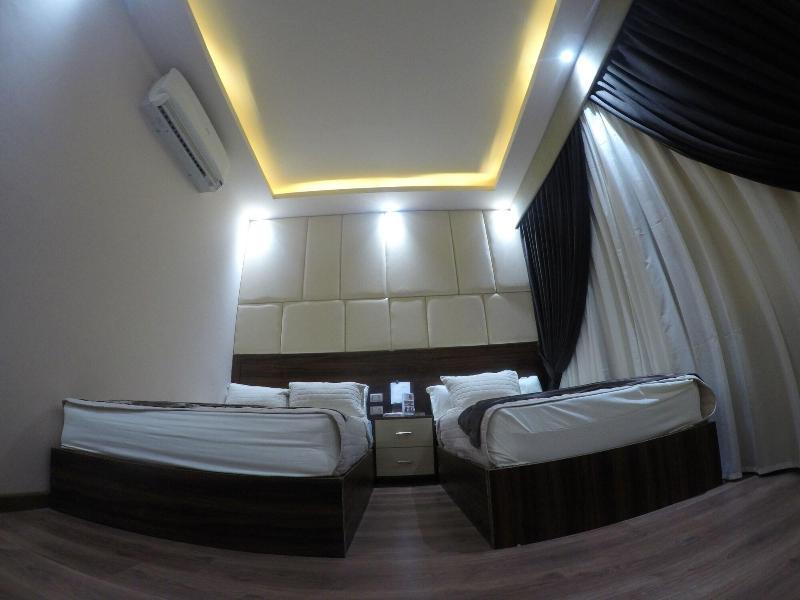 Grand City Hotel Caïro Buitenkant foto